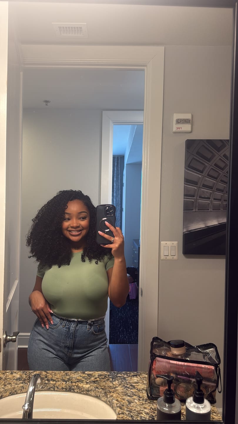 Customer photo review of Baby Curly 1b