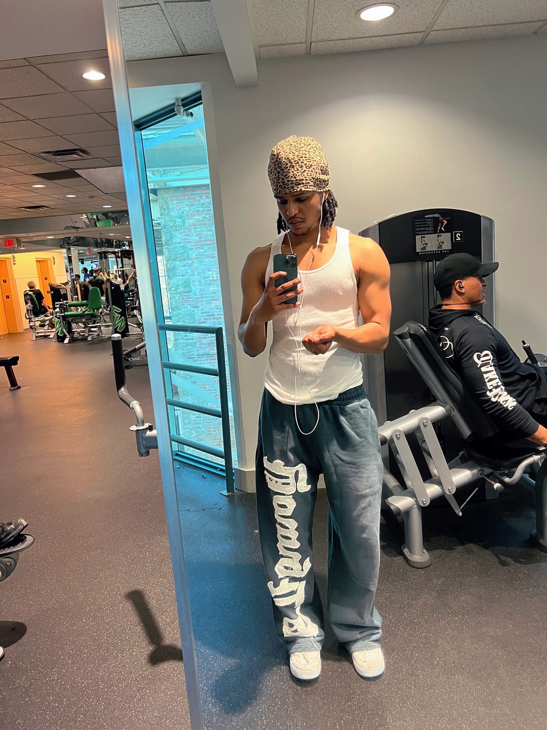 Customer photo review of 2127 - Big Patch Sweats