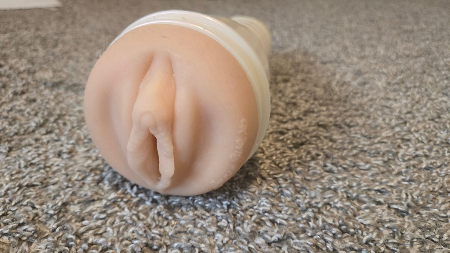 Customer photo review of Bonnie Blue Fleshlight