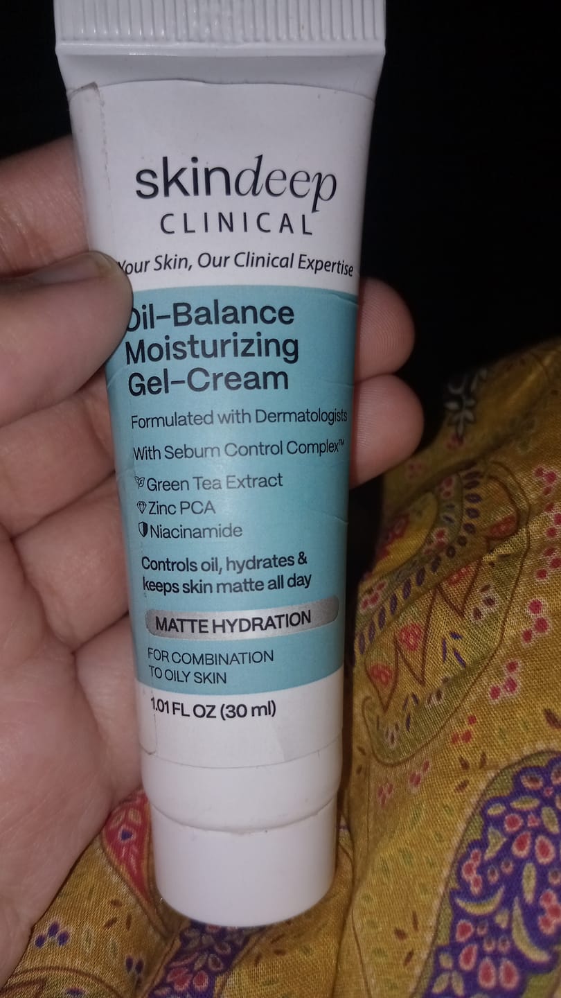 Customer photo review of Oil-Balance Moisturizing Gel-Cream