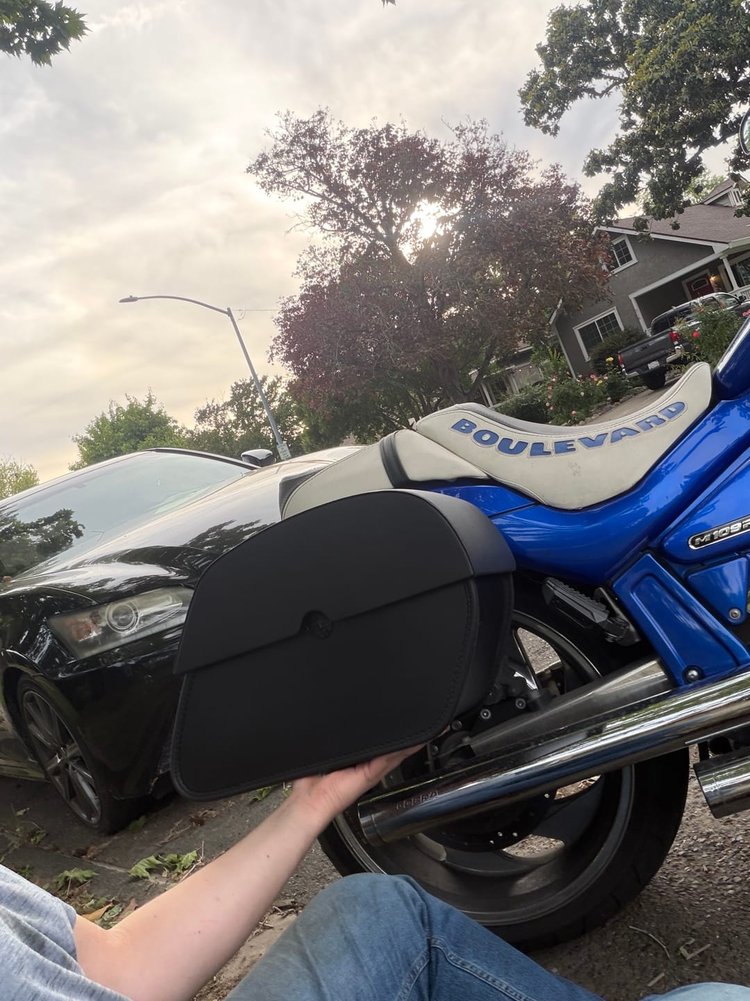 Customer photo review of 28L - Panzer Medium Hard Mount Suzuki Boulevard M109 VZR1800 Motorcycle Saddlebags