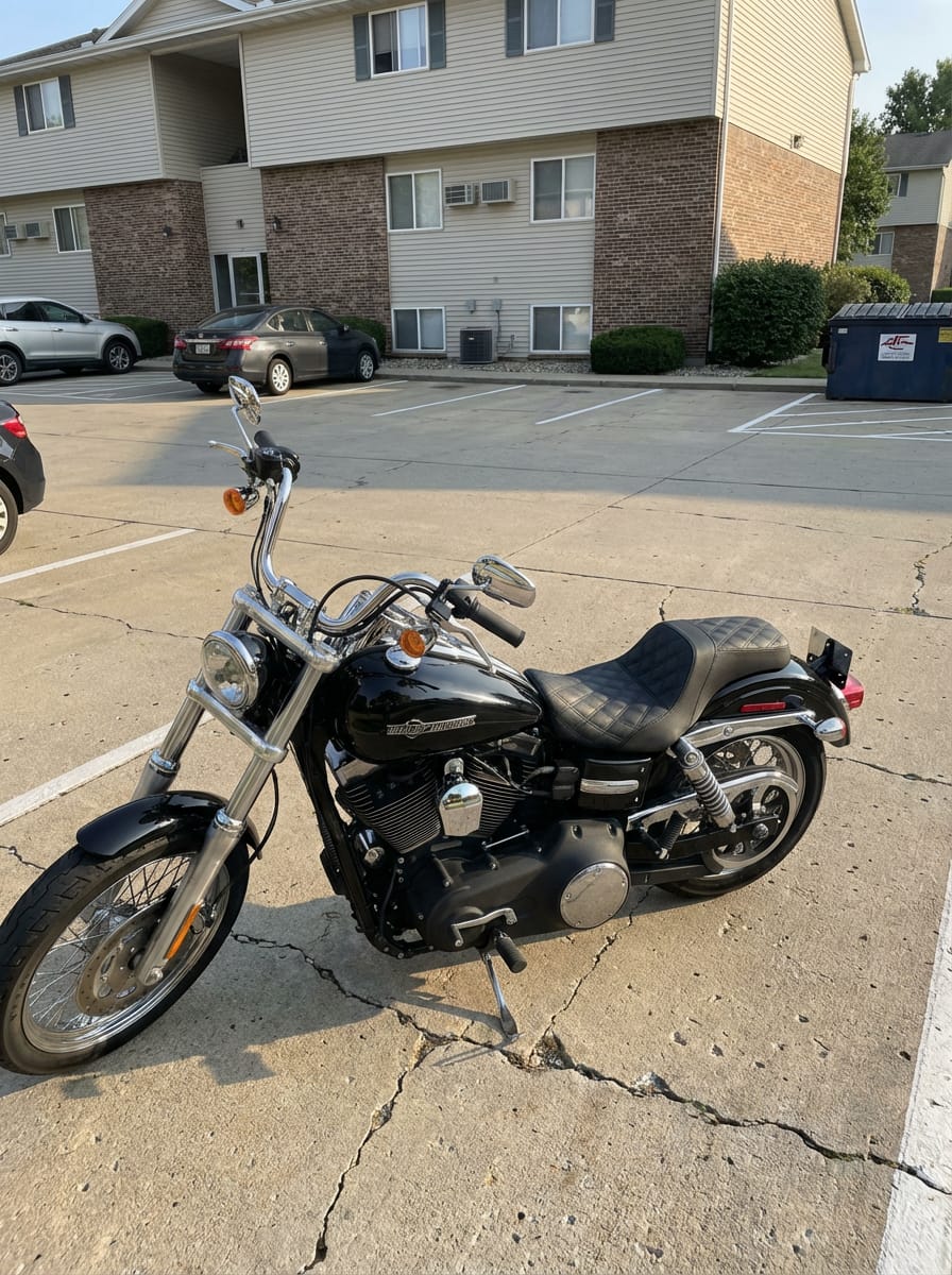 Customer photo review of Iron Born Diamond Stitch 2-Up Seat for Harley Dyna Super Glide Custom FXDC/I Black