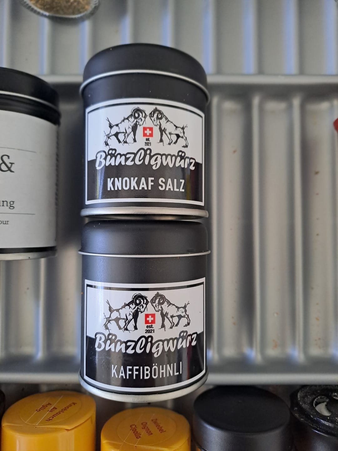 Customer photo review of KnoKaf - Das Knoblauch Kaffee Salz, für Rotes Fleisch oder auch als Dipp Mischung mit Creme Fraiche