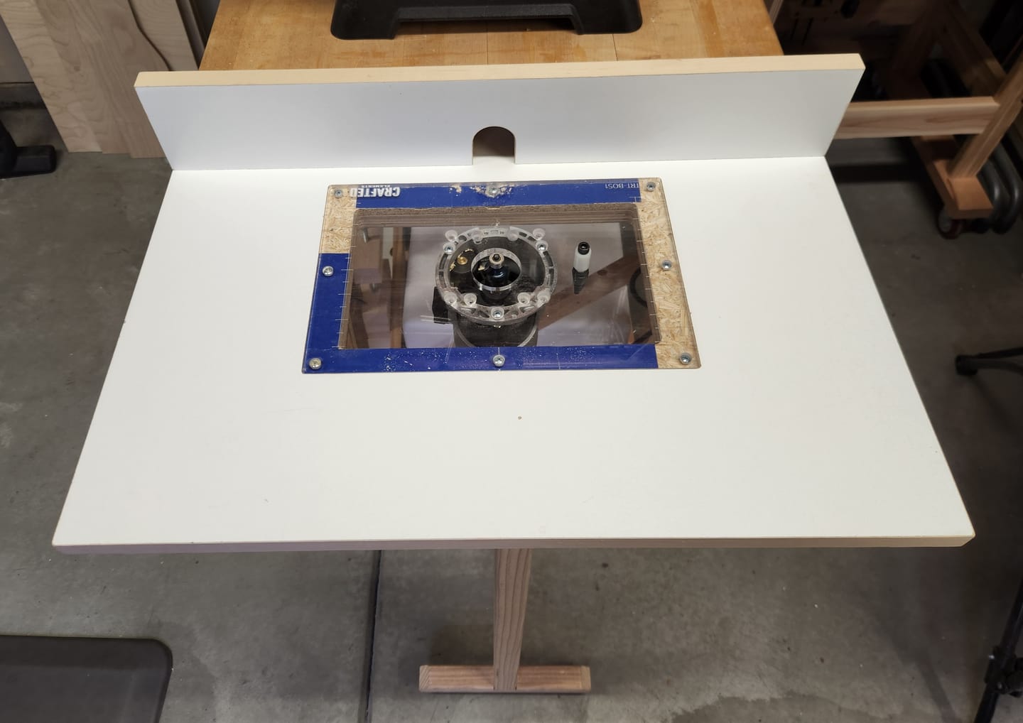 Customer photo review of Bosch Colt (PR10E/PR20EVS/GKF125CEN/GKF18V-25N/GLF18V-8) Palm/Trim Router Table Plate