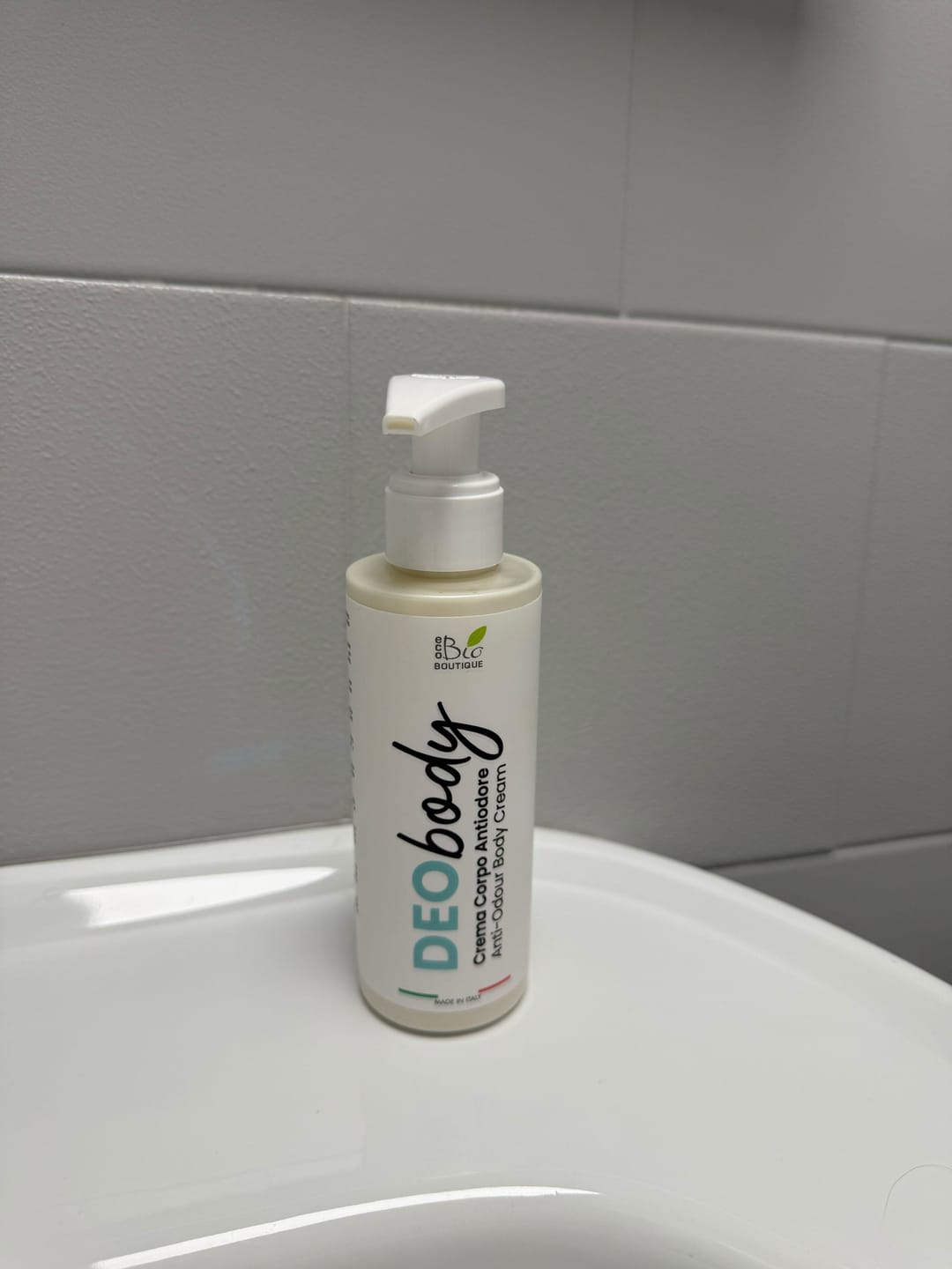 Customer photo review of DeoBody