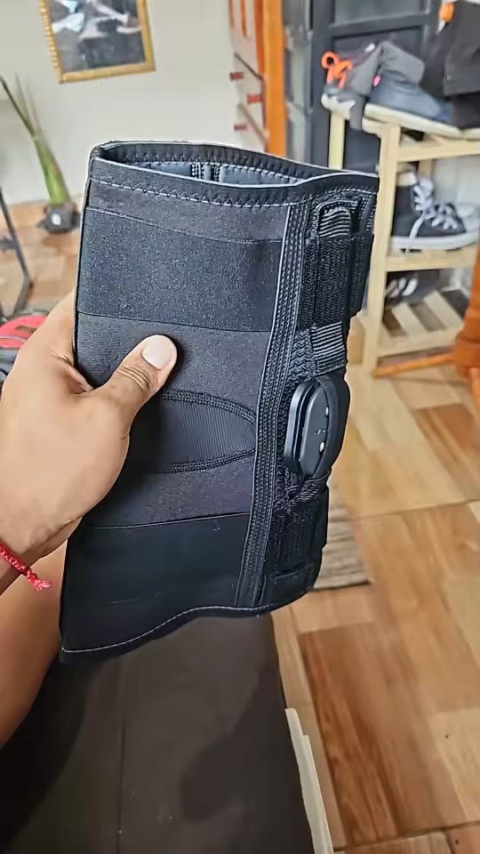 Customer photo review of Prothèse orthopédique genou avec renfort articulé
