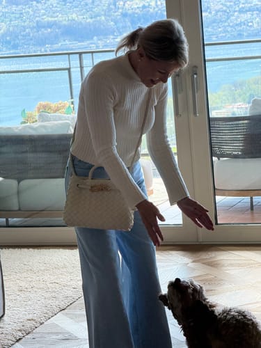 Customer photo review of BV Small Andiamo 25 In Cream Lambskin Ghw 249677