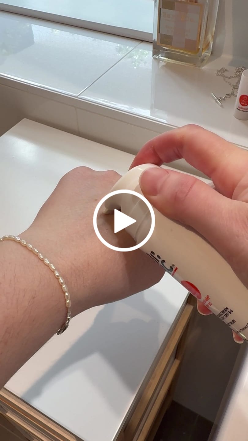 Customer video review of drNC SHEERSHIELD INVISIBLE SPF 50