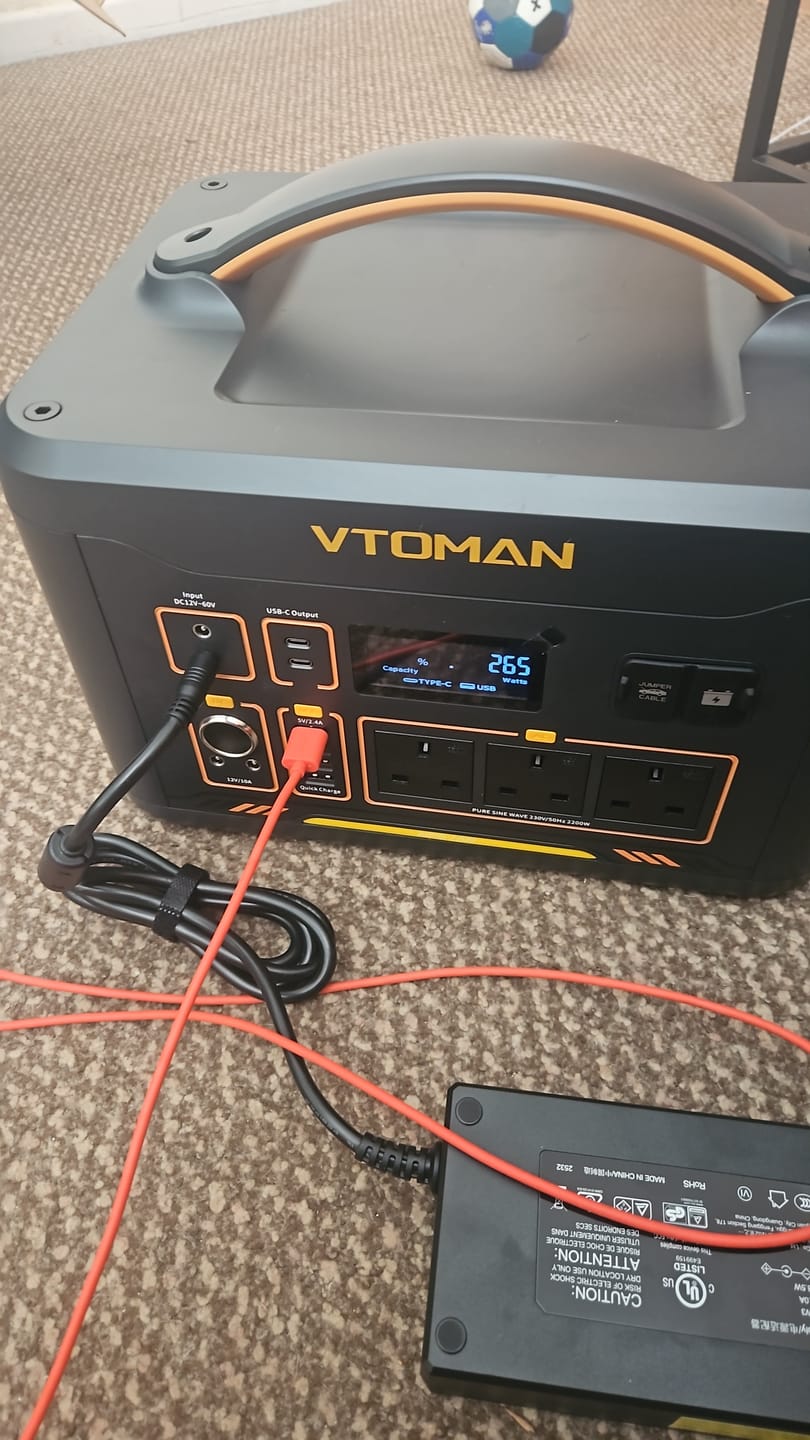 Customer photo review of VTOMAN Jump 2200 Portable Power Station