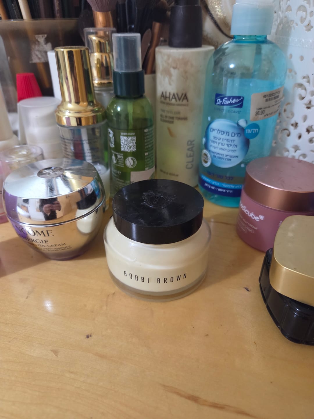 Customer photo review of Bobbi Brown Vitamin Enriched Face Base 100ML בובי בראון קרם לחות ופריימר מועשר בויטמנים
