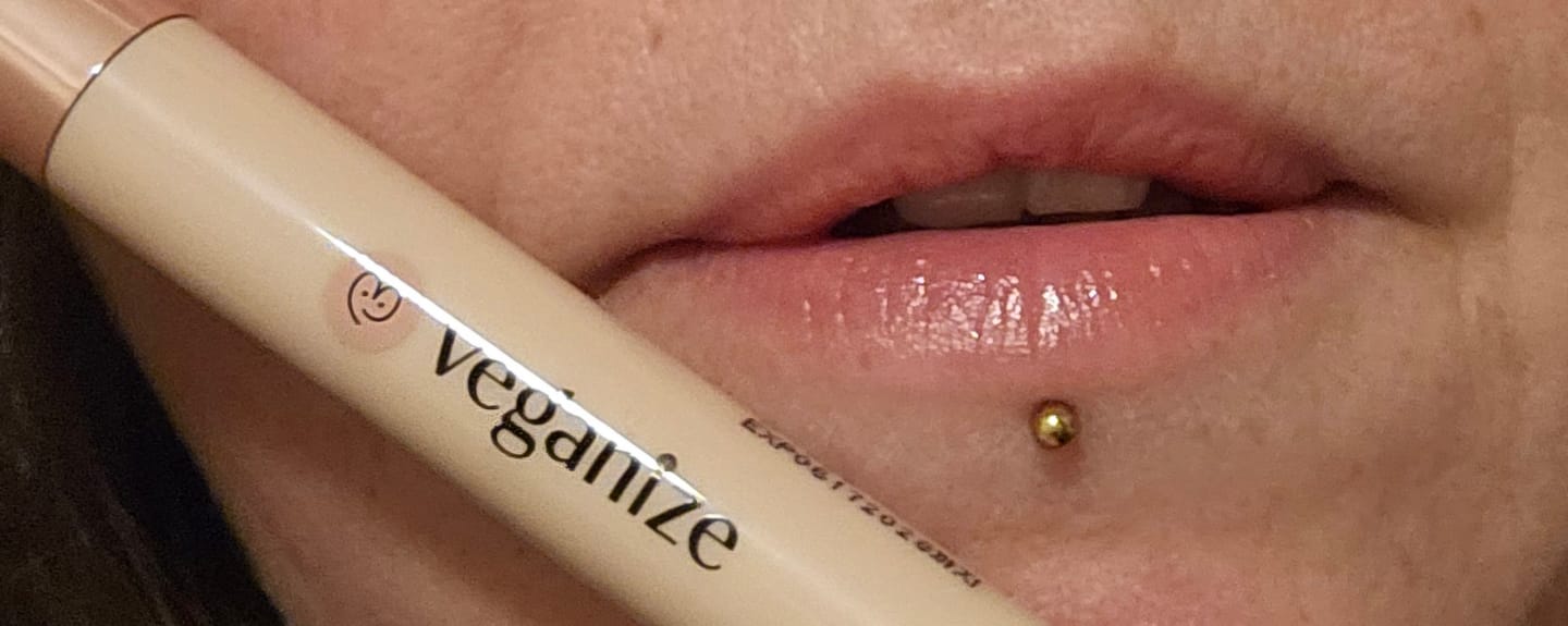 Customer photo review of Veganize Collagen Lip Glass Balm (1,8g) Lipgloss