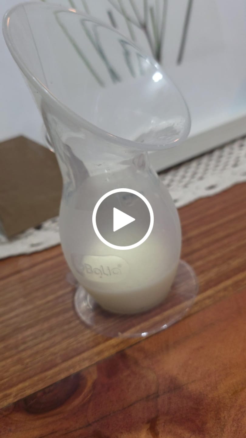 Customer video review of Recolector de leche manual