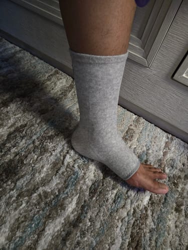 Customer photo review of StepCare Bamboo Foot Sleeve