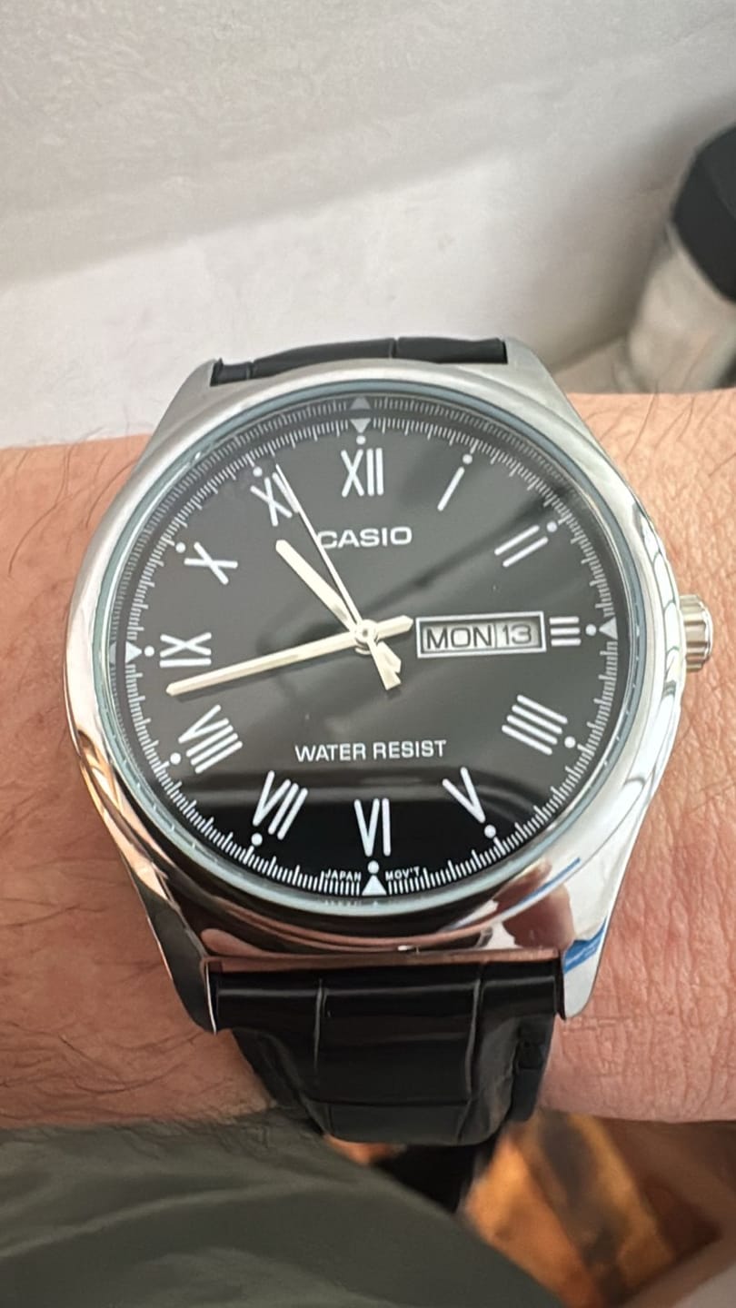 Customer photo review of Reloj Casio Análogo MTP-V006L-1B Negro