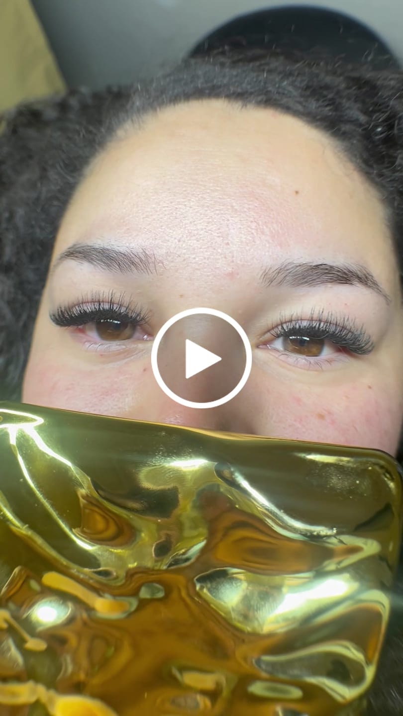 Customer video review of Mixed Classic Lashes
