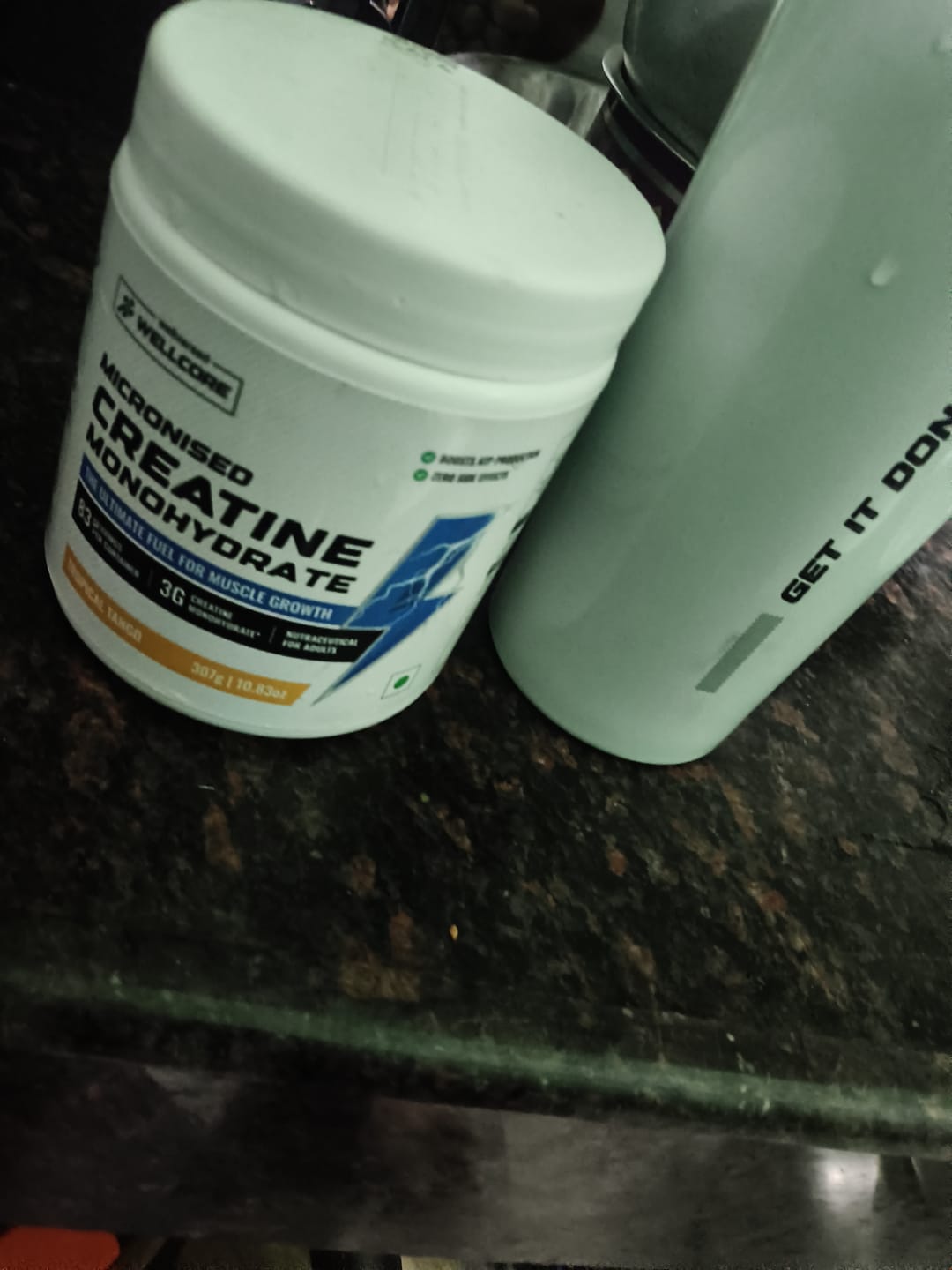 Customer photo review of Wellcore - Micronised Creatine Monohydrate (83 Servings, Tropical Tango) + Premium Steel Shaker