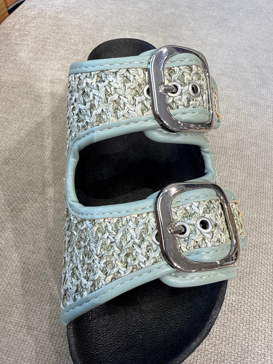 Customer photo review of כפכפי נשים Noelle