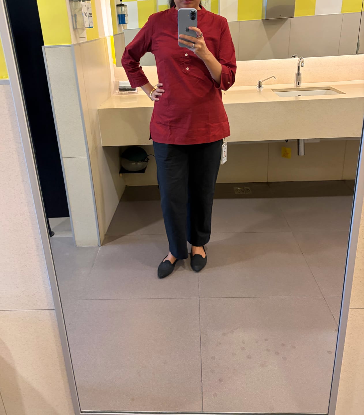 Customer photo review of Women Maroon Airy Linen Short Kurta