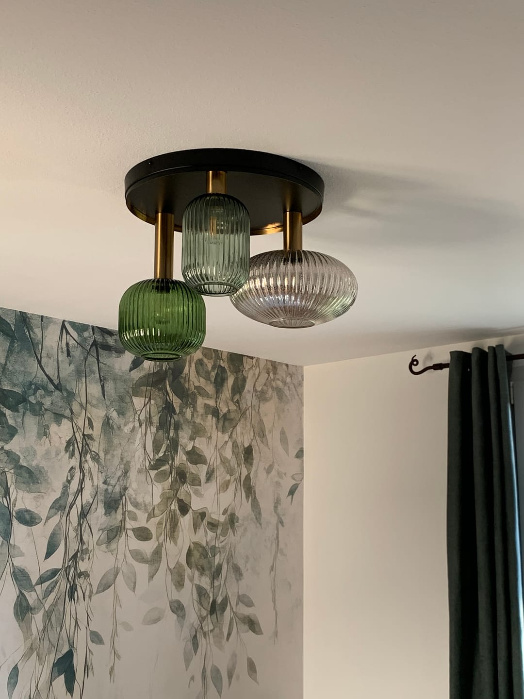 Customer photo review of Plafonnier en verre vintage CRISTALI | 3 luminaires à personnaliser
