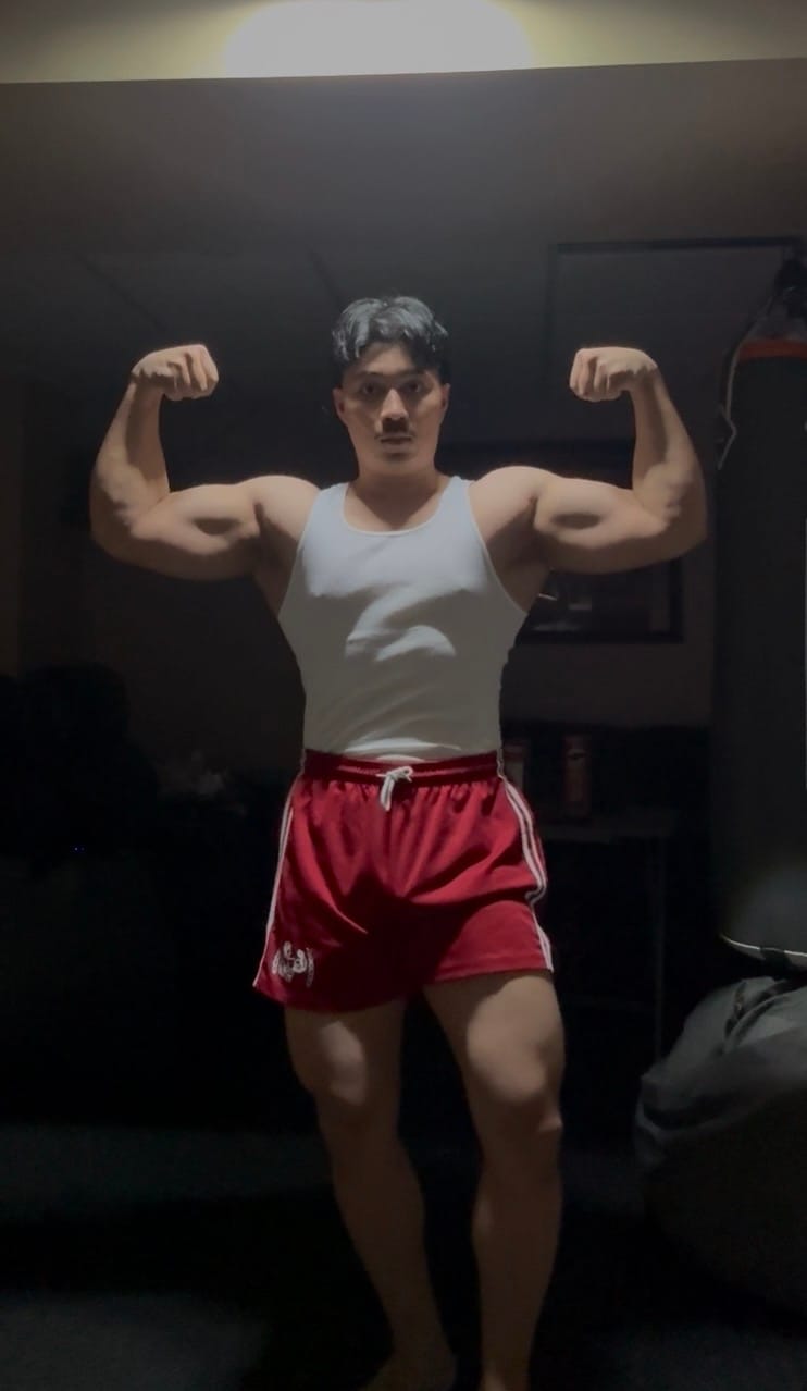 Customer photo review of PUMP MESH SHORTS