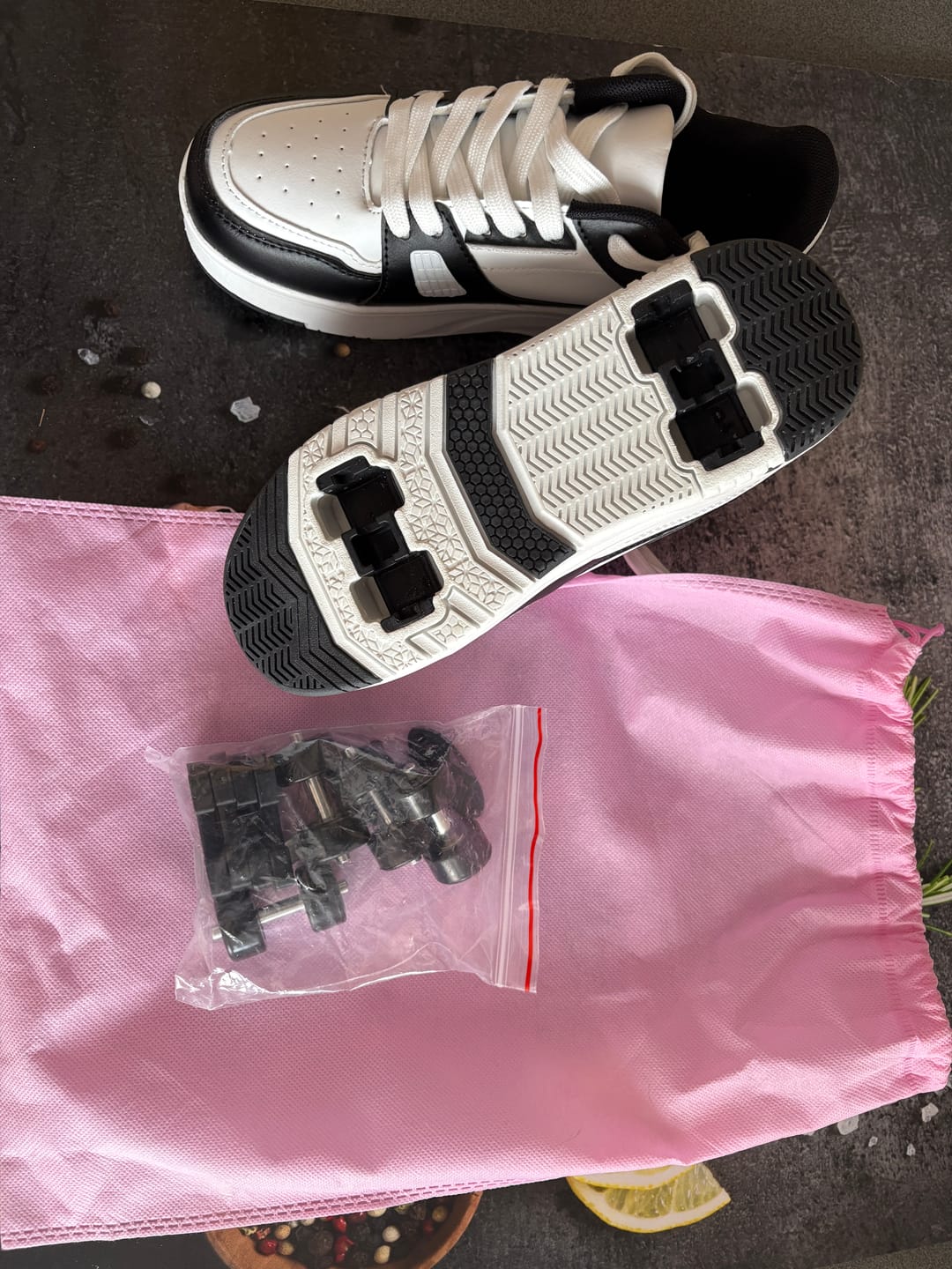 Customer photo review of Stilvolle Rollschuhe für Outdoor-Abenteuer - Rollo