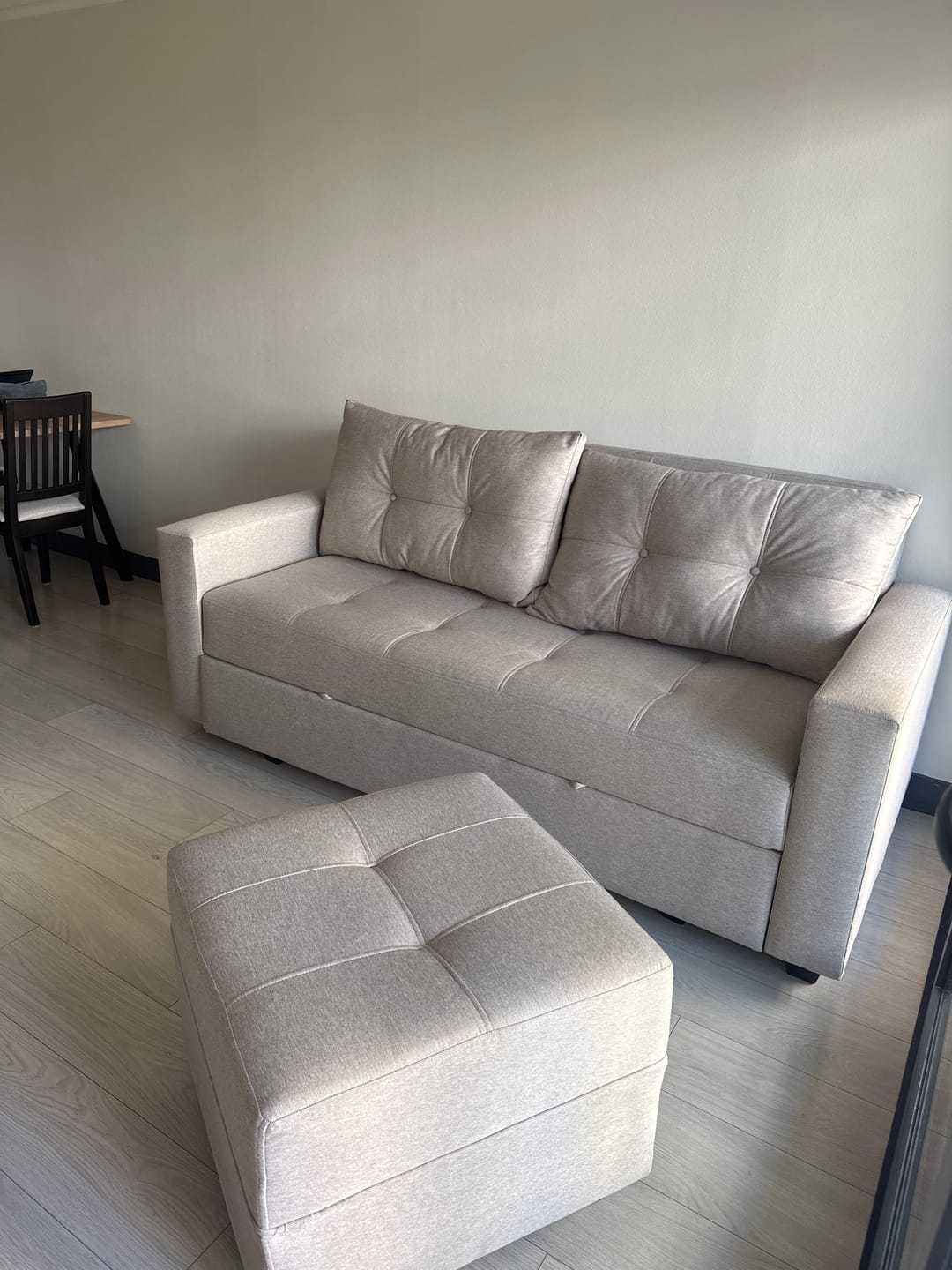 Customer photo review of Set Sofá Cama + Pouf
