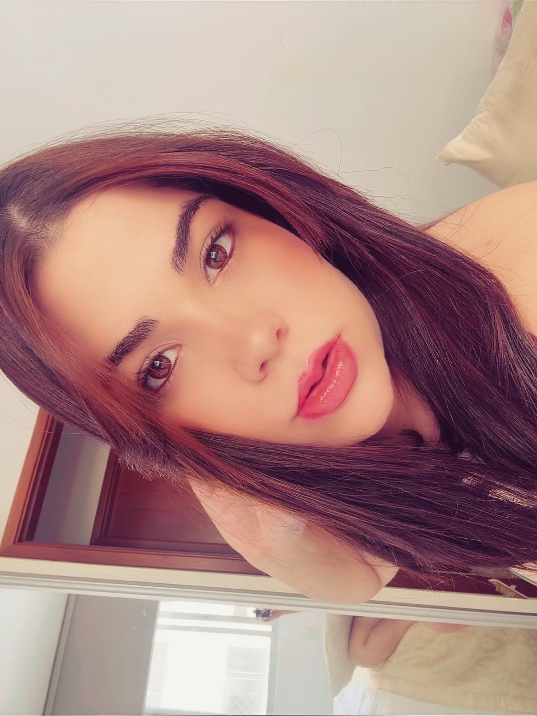 Customer photo review of Cherry Gloss - Vizzela