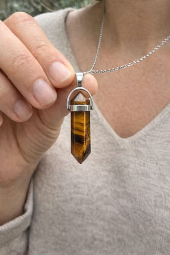 Customer photo review of Collana con cristallo Aura™