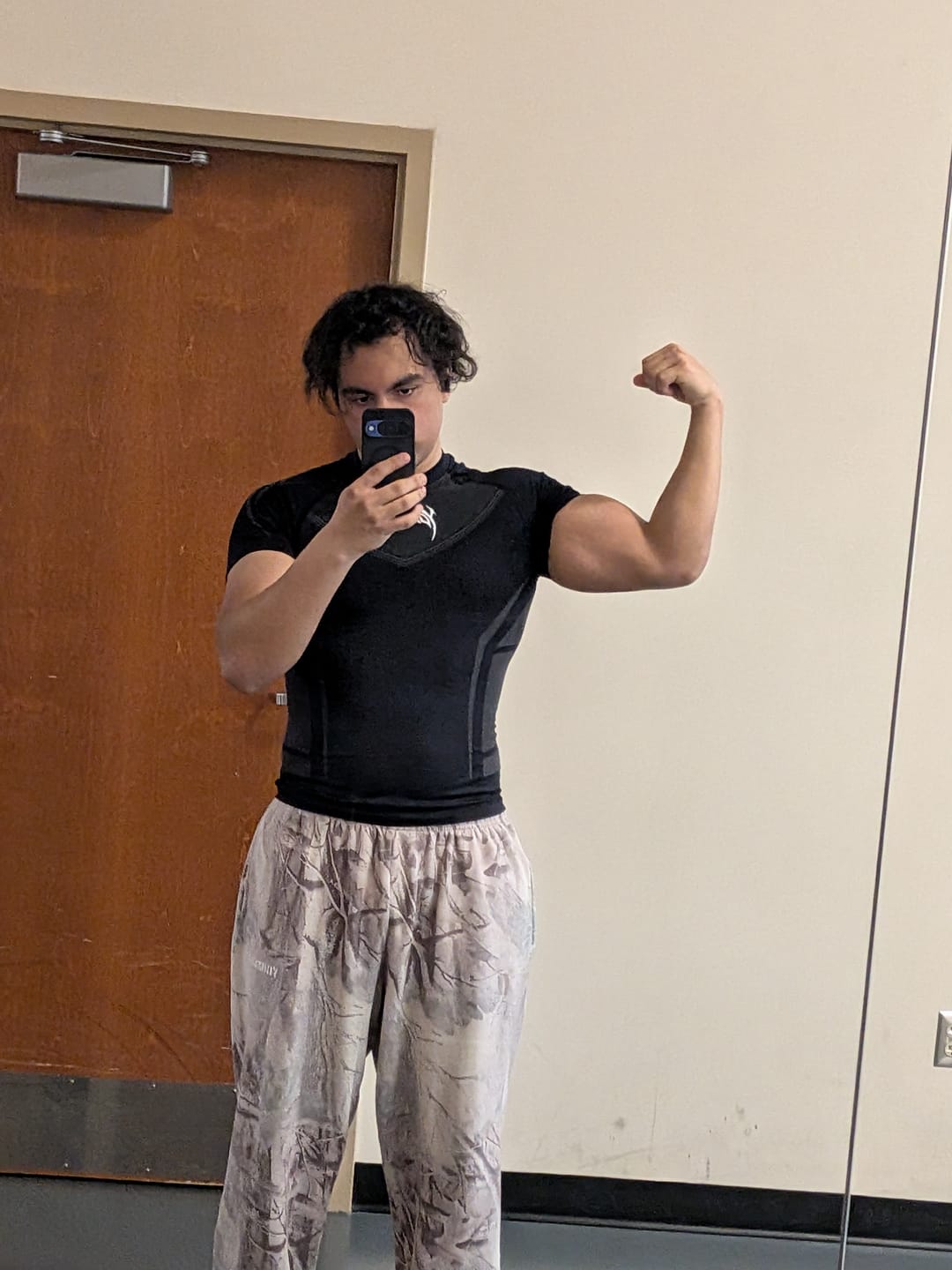 Customer photo review of 4041 - Warrior Compression Tees