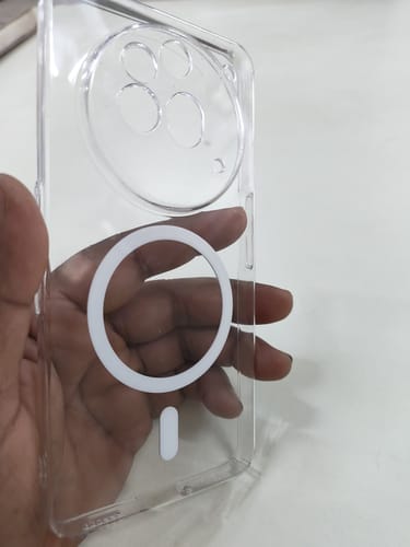Customer photo review of Anti Yellow Magsafe Clear Transparent Case - Nothing (PH 3A PRO )