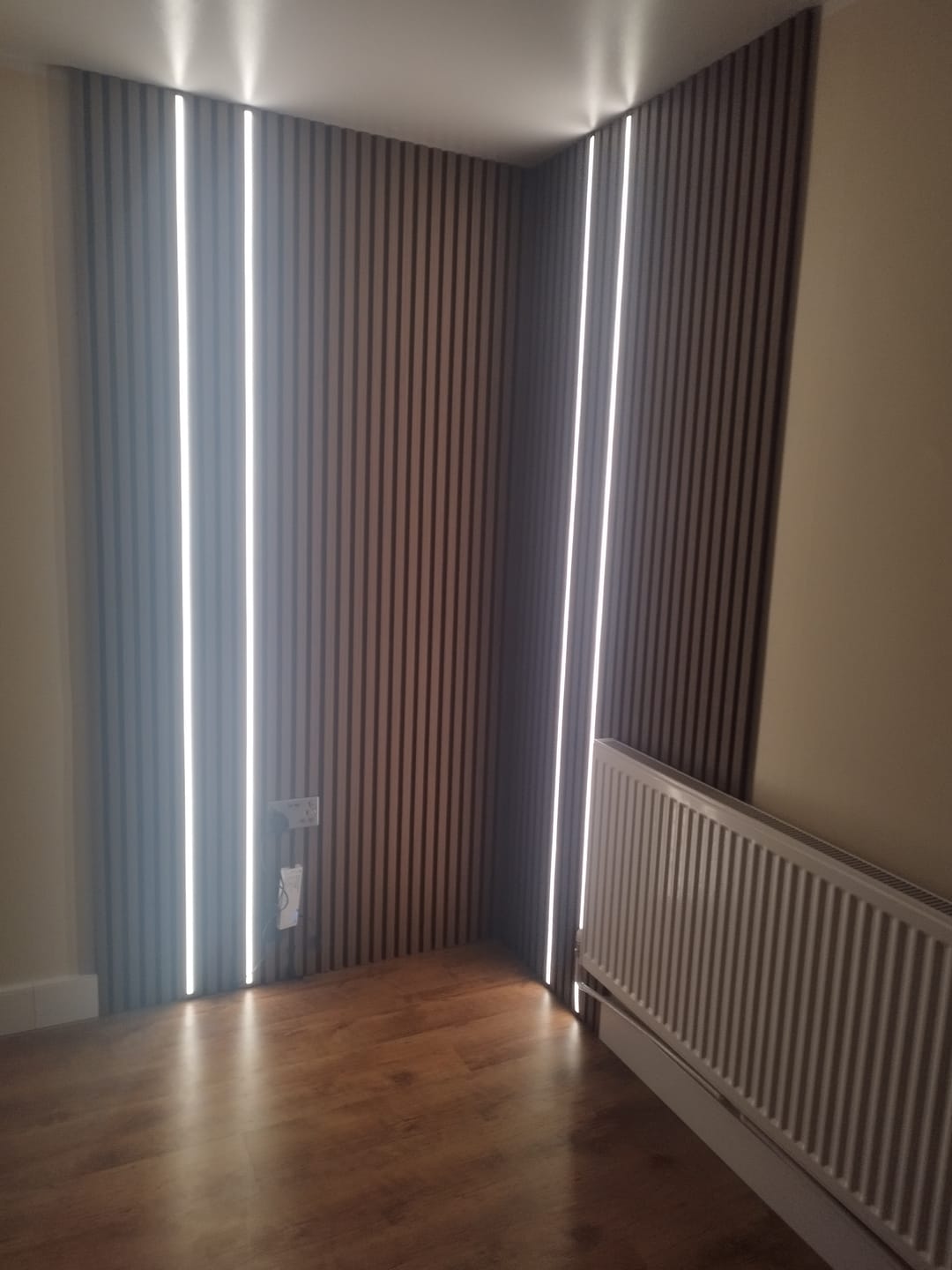 Customer photo review of Premium LED light kit 4 x 240cm LED Light Strips