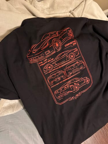 Customer photo review of BREAKDOWN TEE
