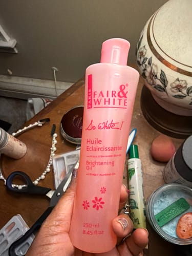 Customer photo review of Fair And White So White Brightening Body Oil With Almond Oil 250ml / 8.4 fl oz