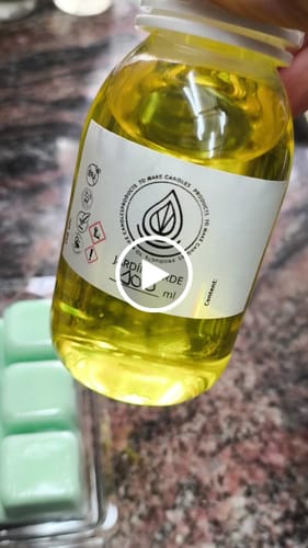 Customer video review of Fragancia JARDÍN VERDE