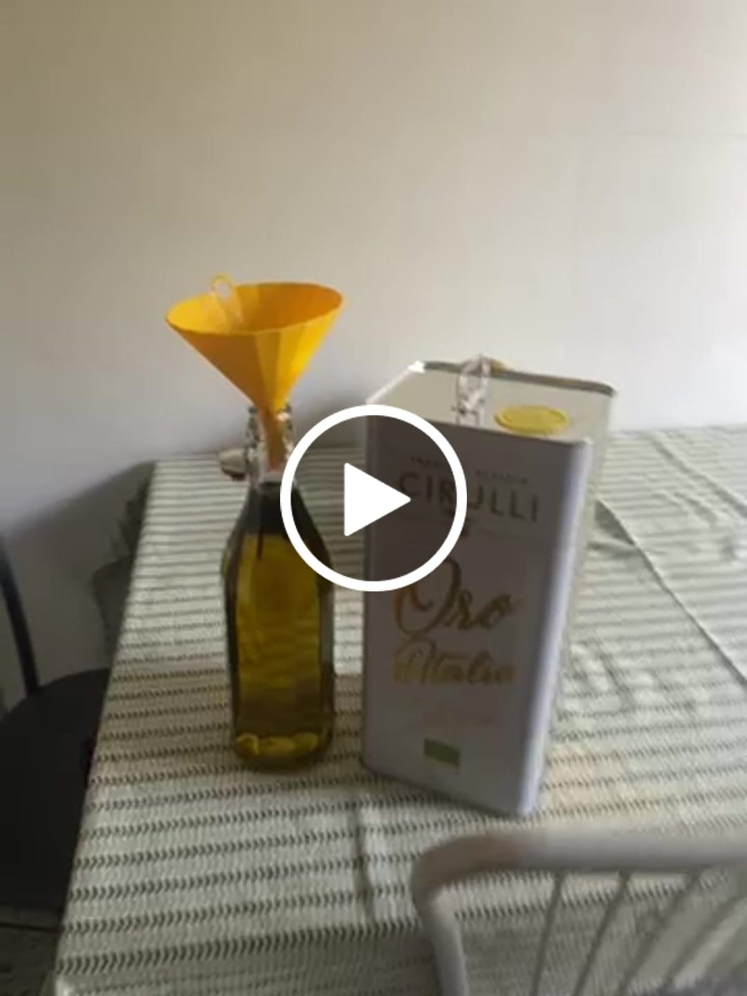 Customer video review of 1 lattina di olio extravergine Biologico • 5 Litri