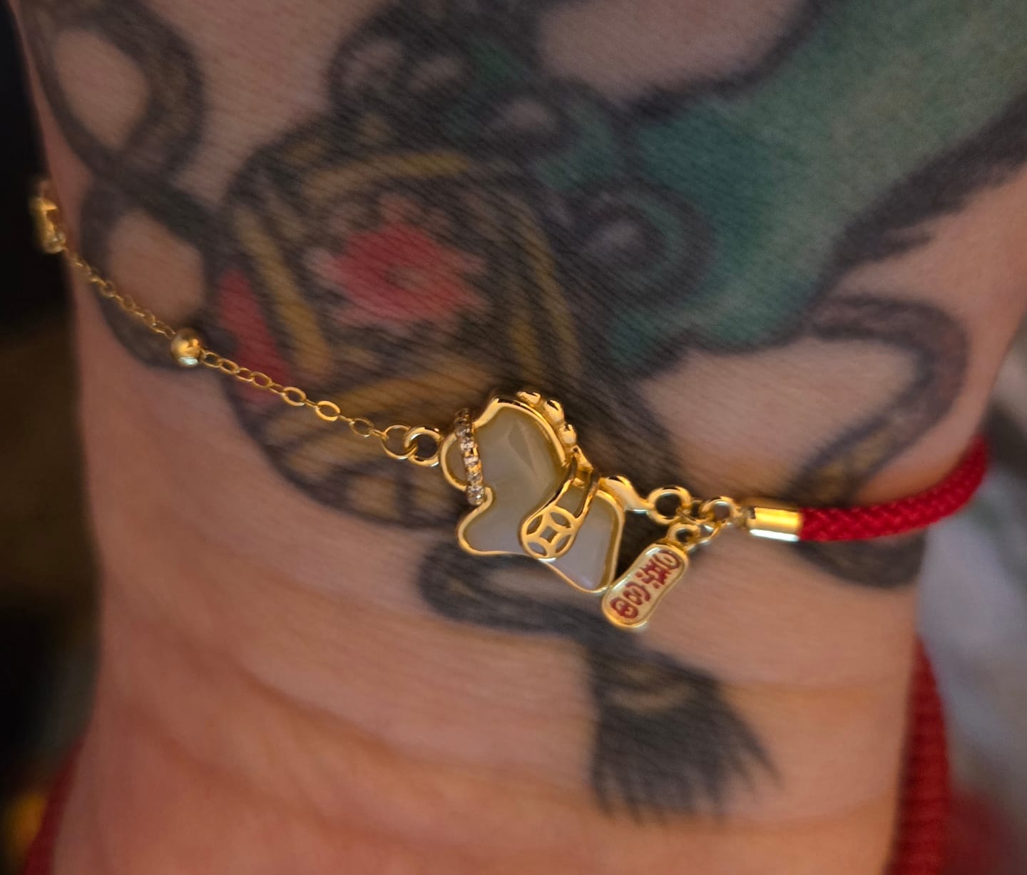 Customer photo review of Hetian Jade Horse Bracelet – Prosperity, Success & Fortune Ahead