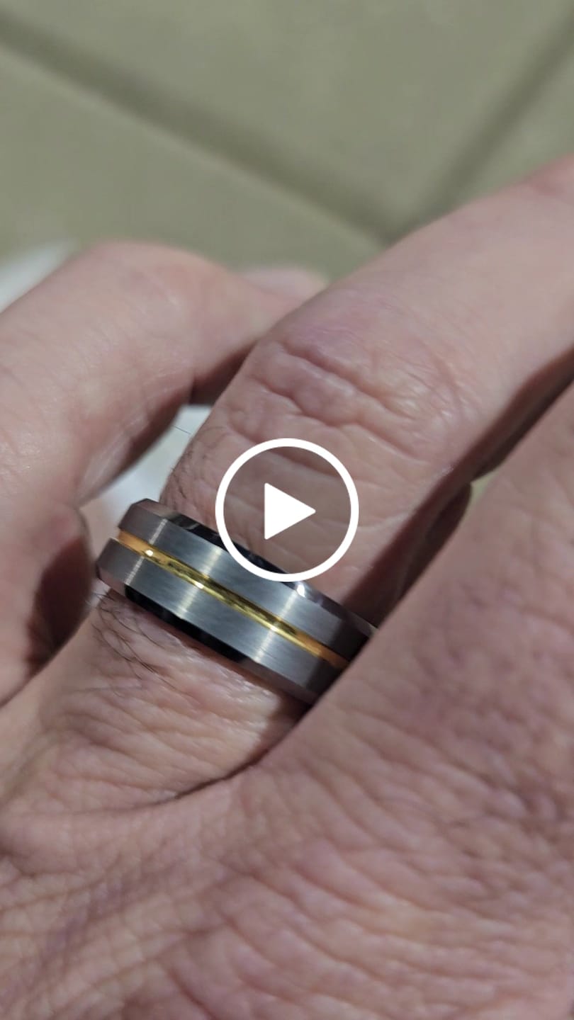 Customer video review of MAESTRO | Silver Tungsten Ring, Gold Groove, Beveled