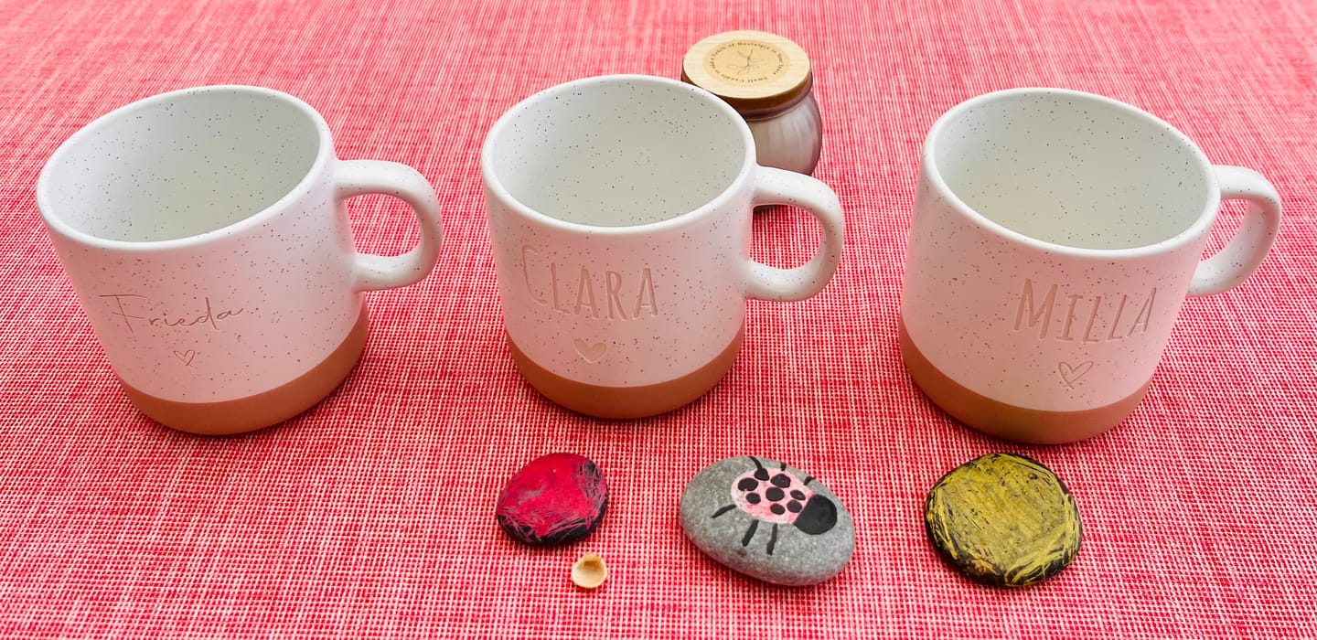 Customer photo review of Meine Tasse - Personalisierte Steingut Tasse mit edler Gravur