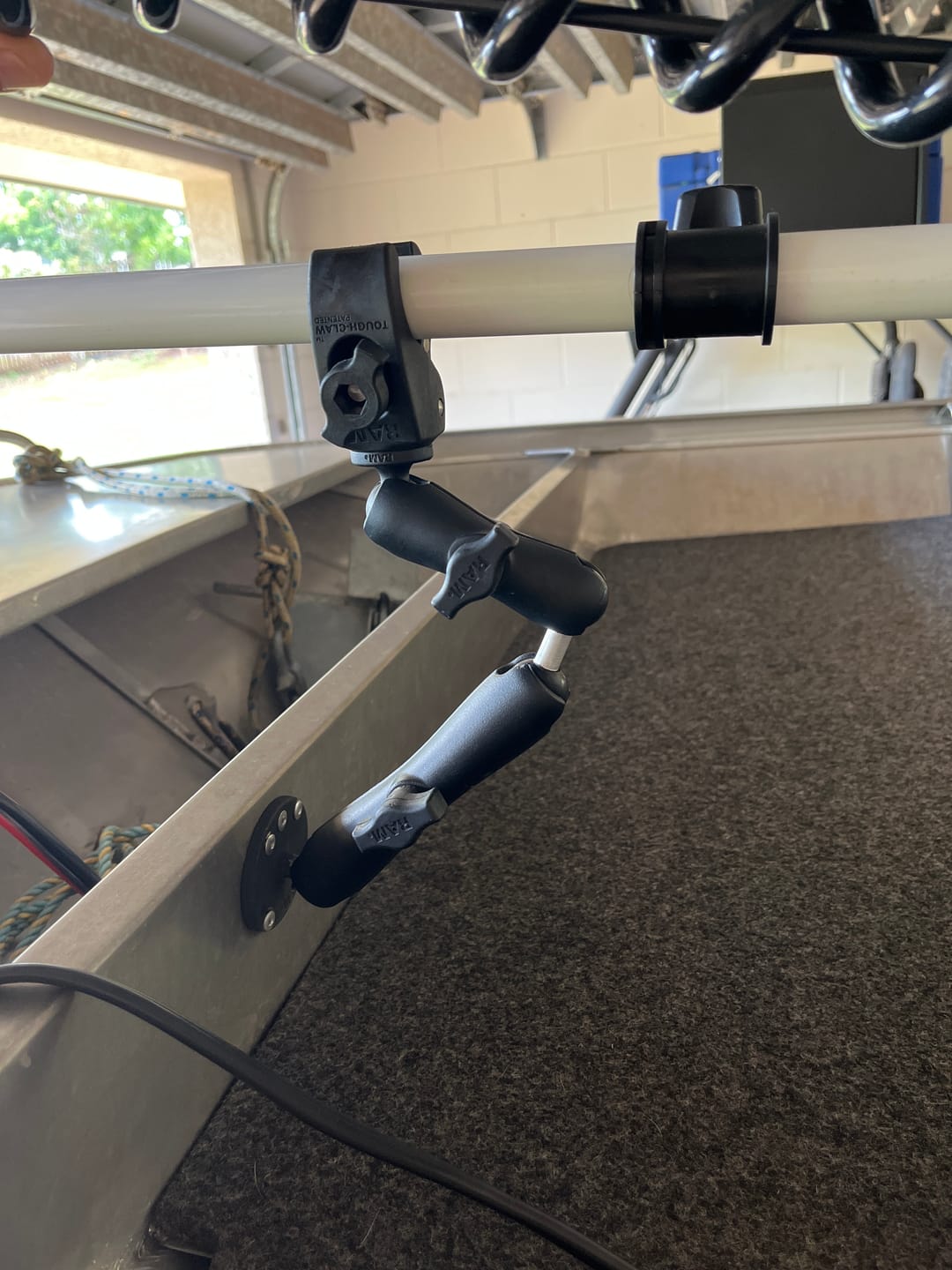 Customer photo review of RAM Tough-Claw™ Clamp B-Size 1" Ball (RAP-B-400U)