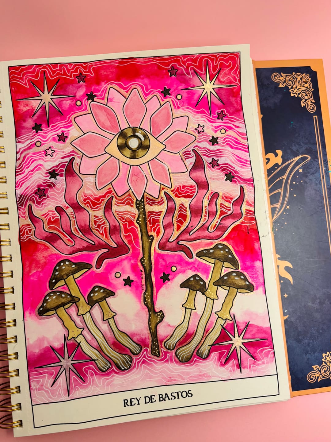 Customer photo review of TAROT PARA COLOREAR: Tomo II - Arcanos menores
