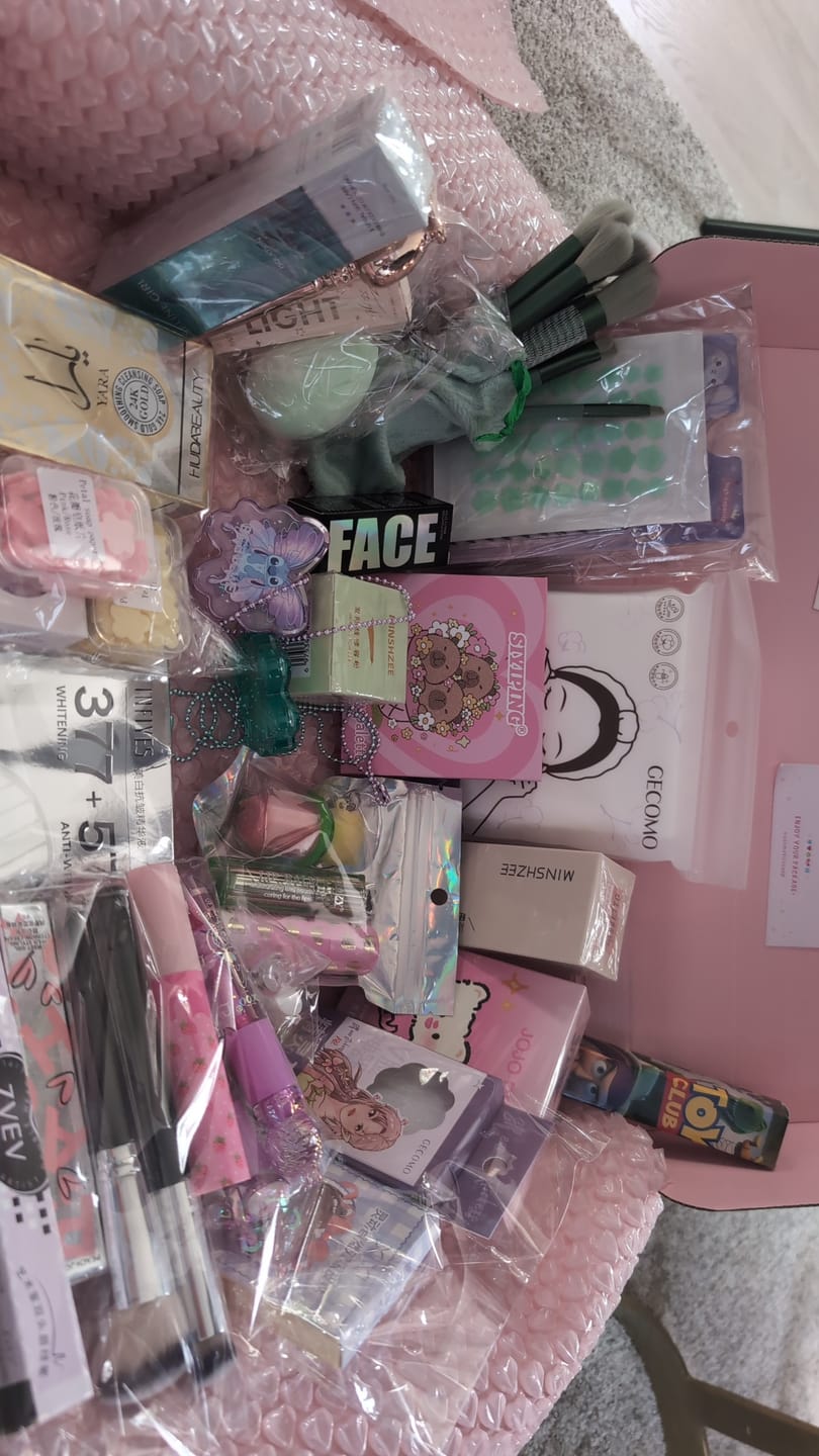 Customer photo review of A-Cosmetic Lucky Scoop Game