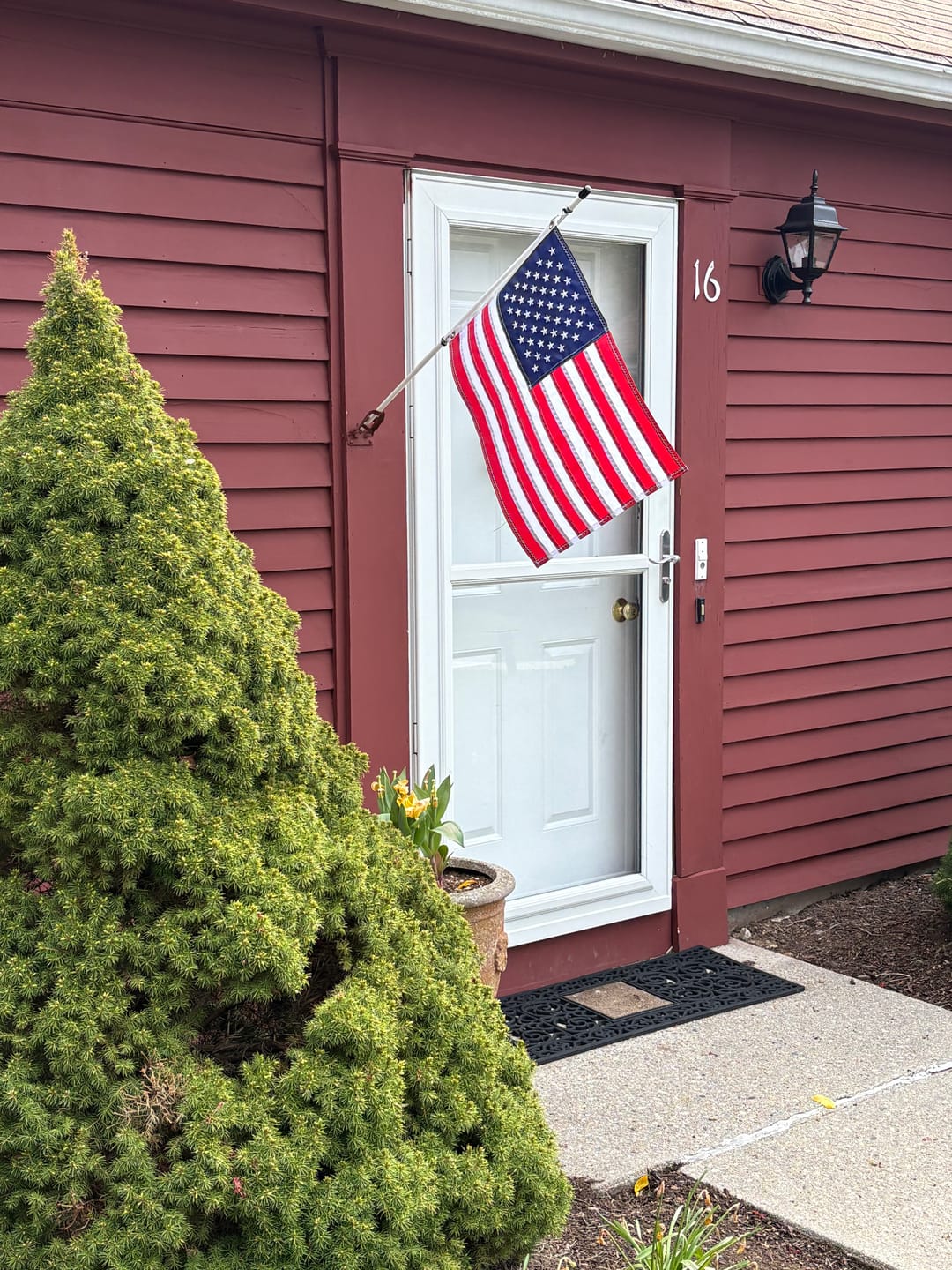 Customer photo review of 16" x 24" Boat Flag Set