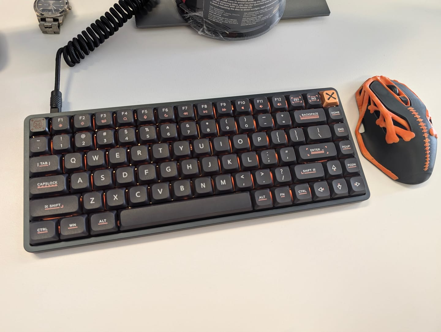 Customer photo review of IQUNIX Magi75/96 Aluminum Low Profile Mechanical Keyboard