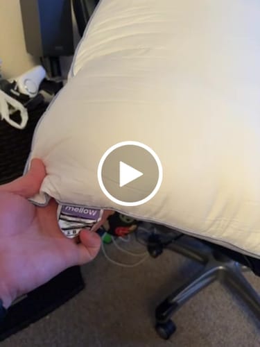 Customer video review of Waterproof & Stain-Resistant Hotel Pillow