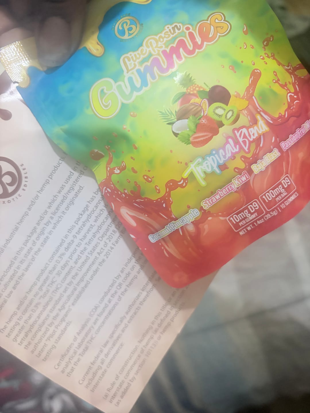 Customer photo review of Tropical Blend Live Rosin Gummies