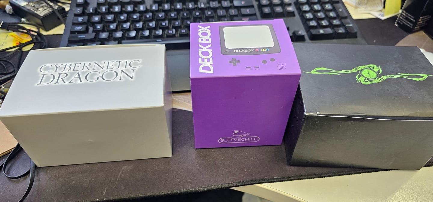 Customer photo review of Deckbox Color!