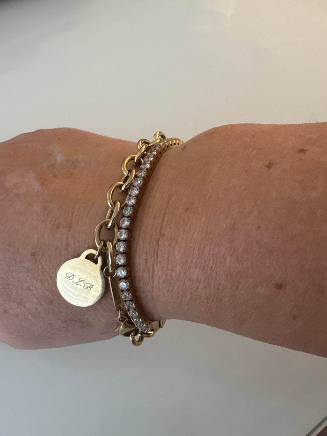 Customer photo review of Engravable Classic Chunky Disc Bracelet