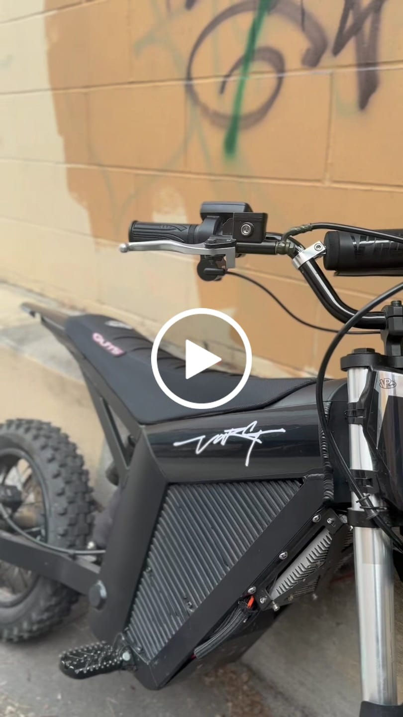 Customer video review of Fardriver Bluetooth Dongle