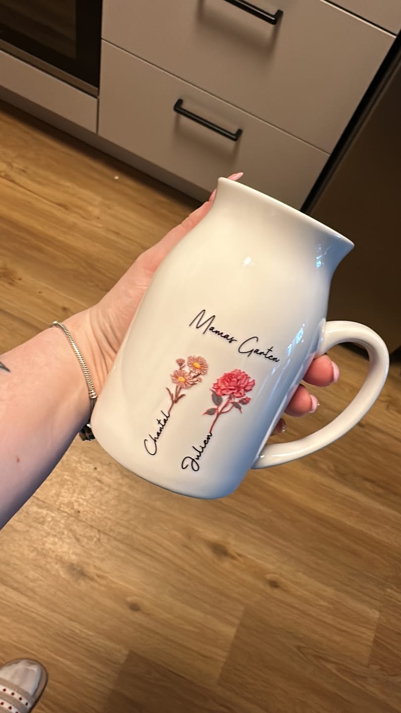 Customer photo review of Mamas Garten - Personalisierte Vase für Mama und Oma mit Geburtsblumen