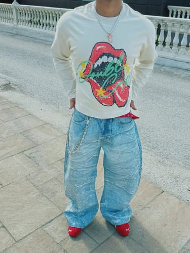 Customer photo review of Savage Kiss Trap Longsleeve-414